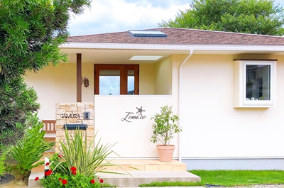 ロミコ外観写真